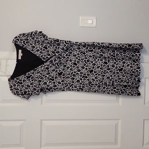 3 For $15 Cute Loft faux wrap fit and flare dress in good condition.
